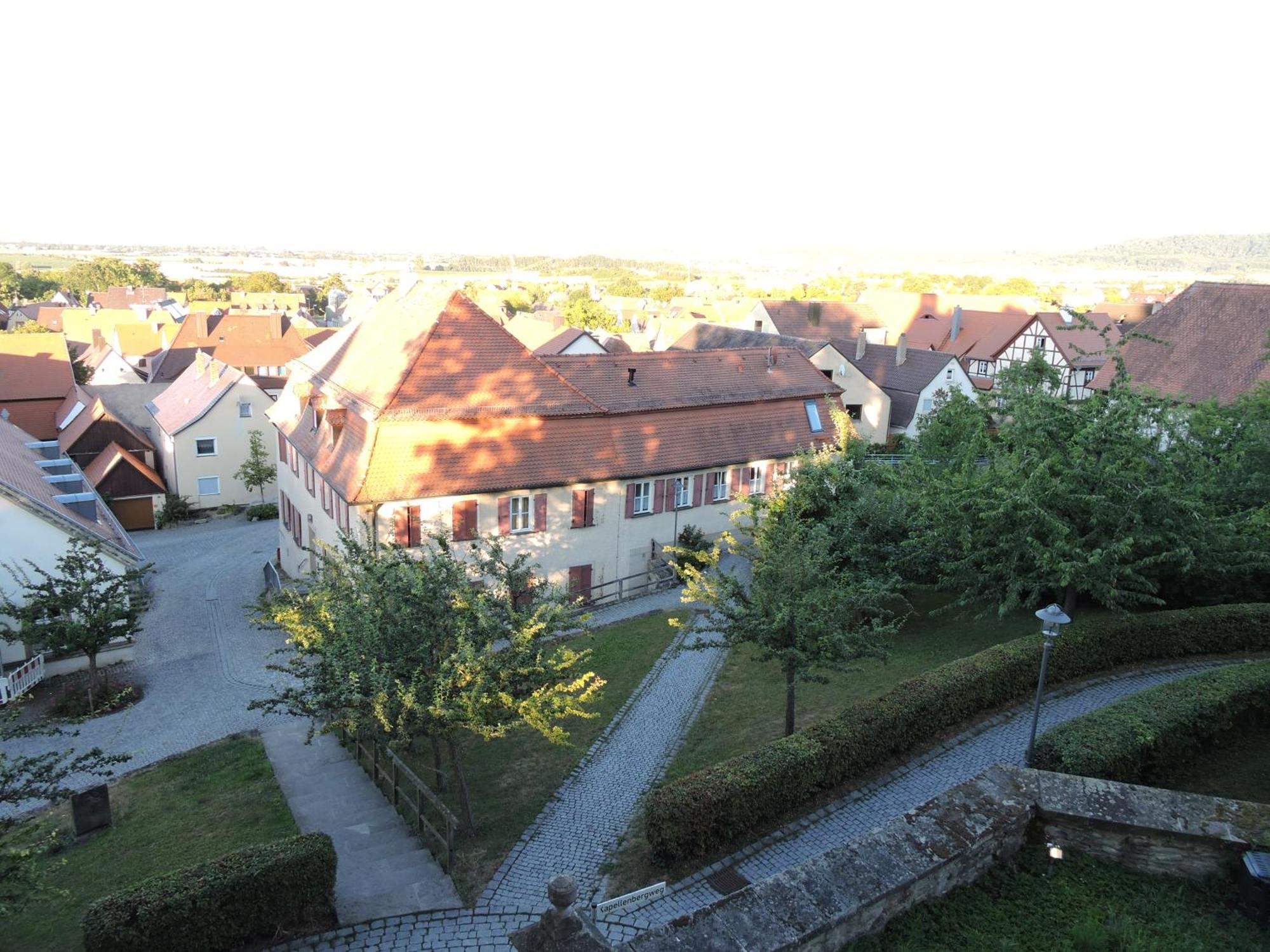 Turmstueble Im Torhaus Von 1545 Apartment Burgbernheim Luaran gambar